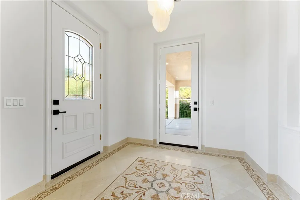 4116 Dakota Drive Moorpark, CA 93021