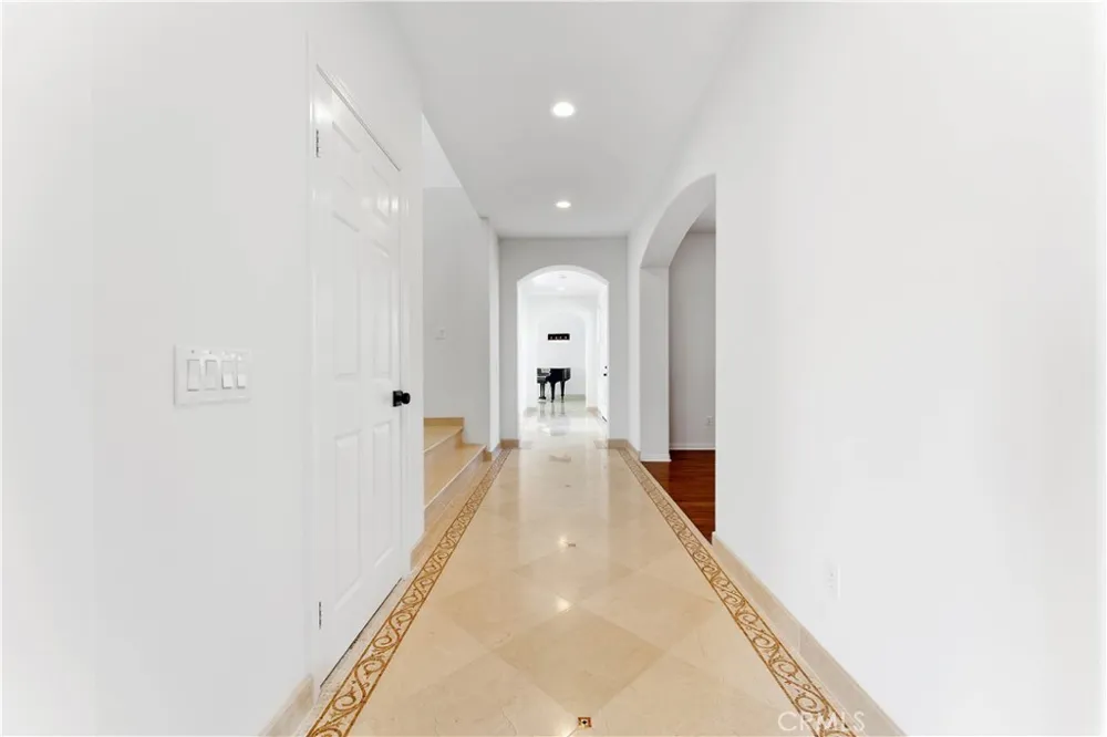 4116 Dakota Drive Moorpark, CA 93021