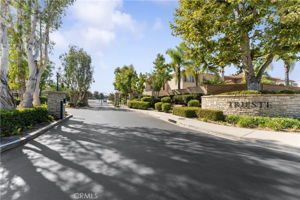 4116 Dakota Drive Moorpark, CA 93021