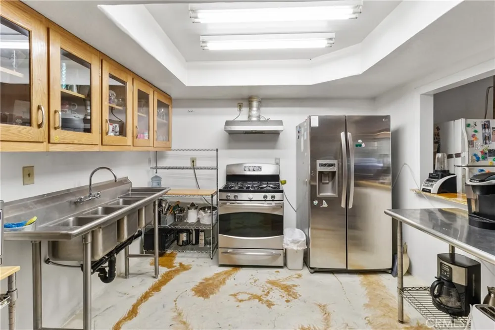 36243 92nd E Littlerock, CA 93543