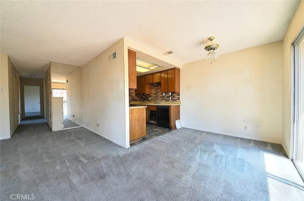 1465 Forest Glen Drive #197 Hacienda Heights, CA 91745