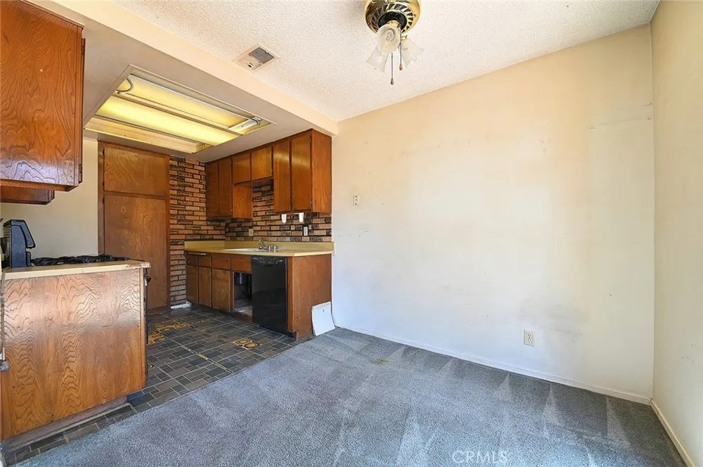 1465 Forest Glen Drive #197 Hacienda Heights, CA 91745