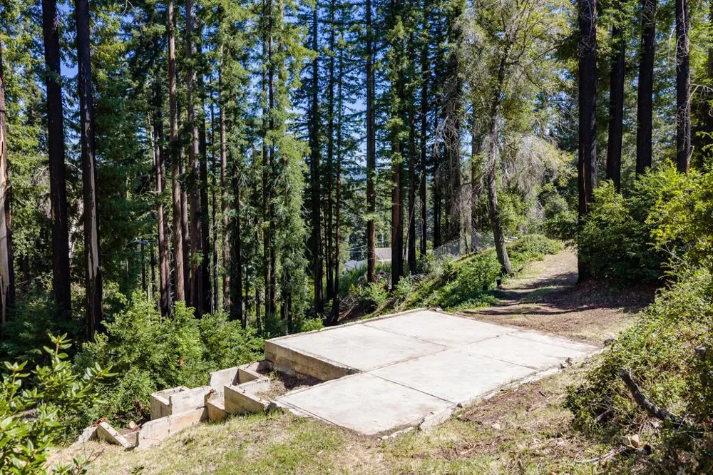 785 Summit Drive Boulder Creek, CA 95006