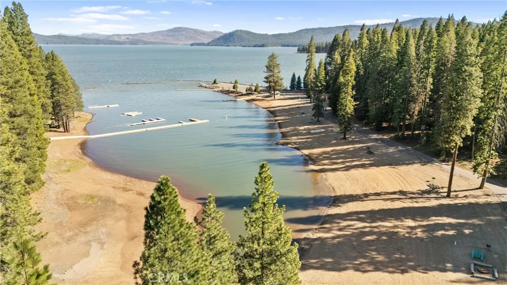 701 Lake Ridge Road Lake Almanor, CA 96137