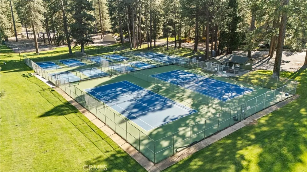 701 Lake Ridge Road Lake Almanor, CA 96137