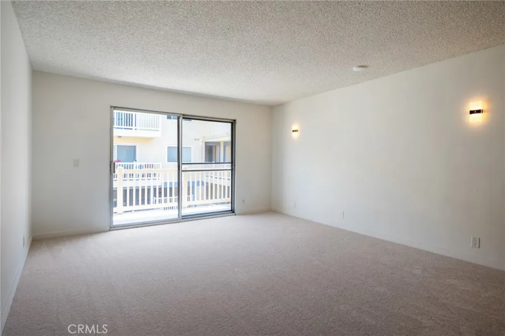 1707 Pacific Coast Highway #413 Hermosa Beach, CA 90254