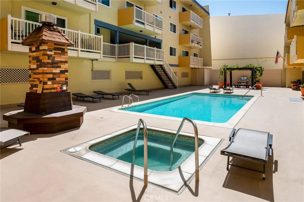 1707 Pacific Coast Highway #413 Hermosa Beach, CA 90254