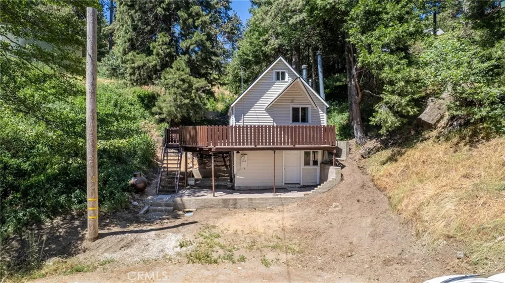 21818 Vista Road Cedarpines Park, CA 92322