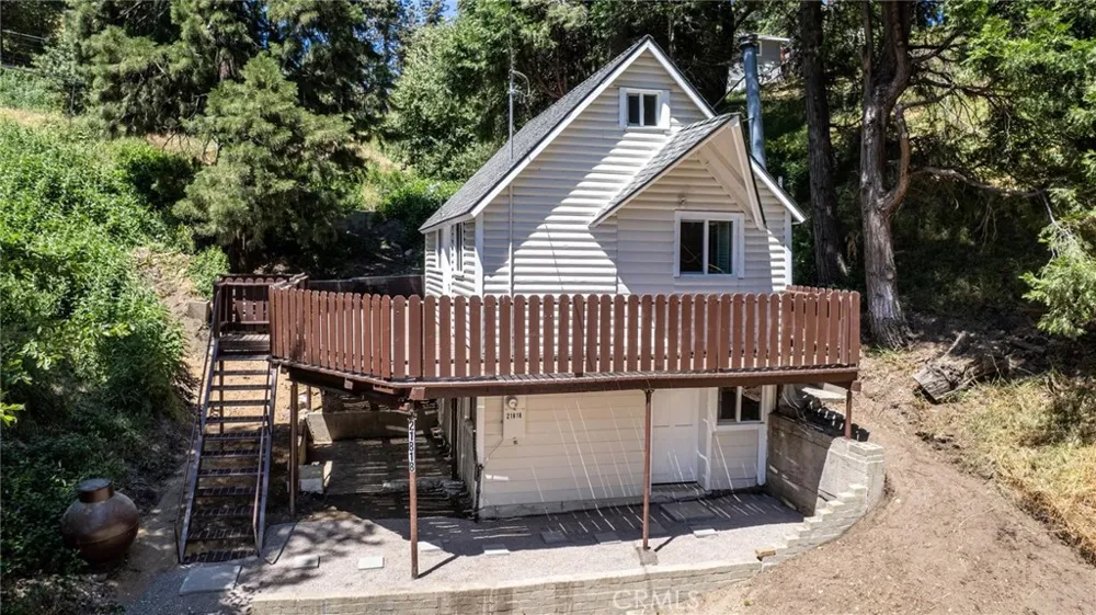 21818 Vista Road Cedarpines Park, CA 92322