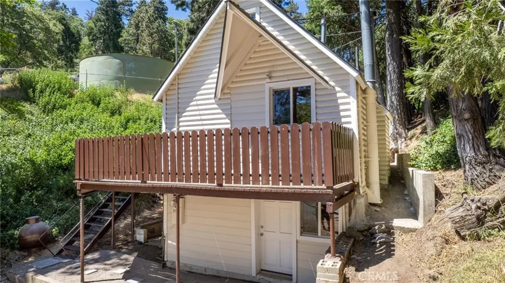21818 Vista Road Cedarpines Park, CA 92322