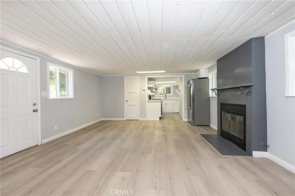 21818 Vista Road Cedarpines Park, CA 92322