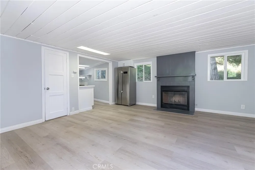 21818 Vista Road Cedarpines Park, CA 92322