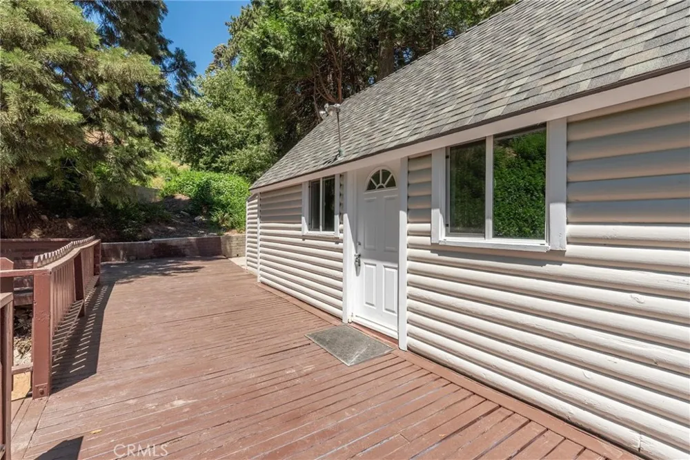21818 Vista Road Cedarpines Park, CA 92322