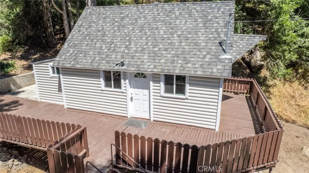 21818 Vista Road Cedarpines Park, CA 92322