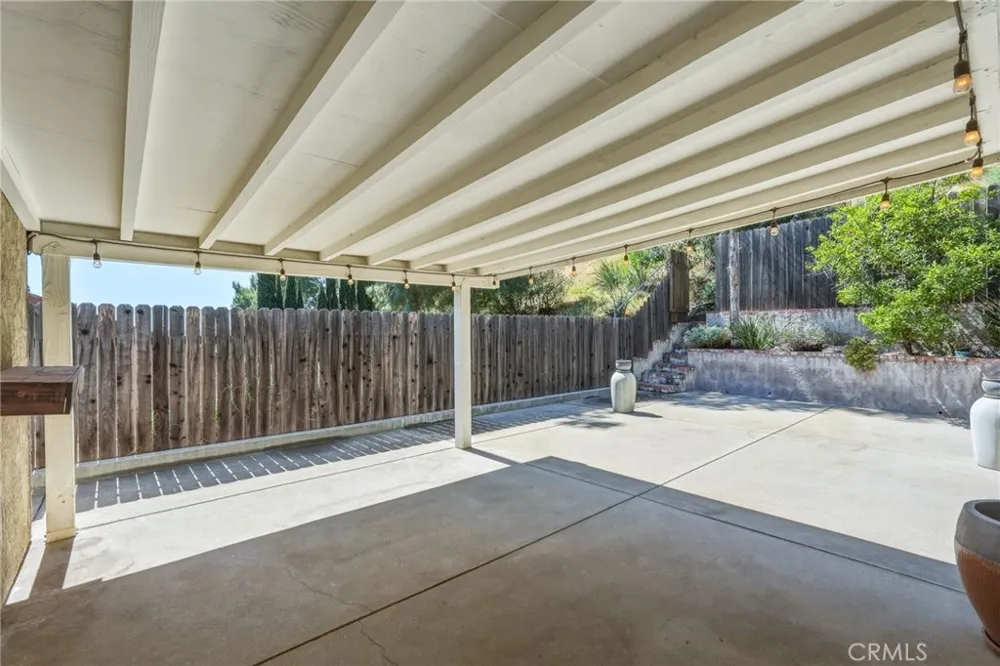 14015 Candlewood Sylmar, CA 91342