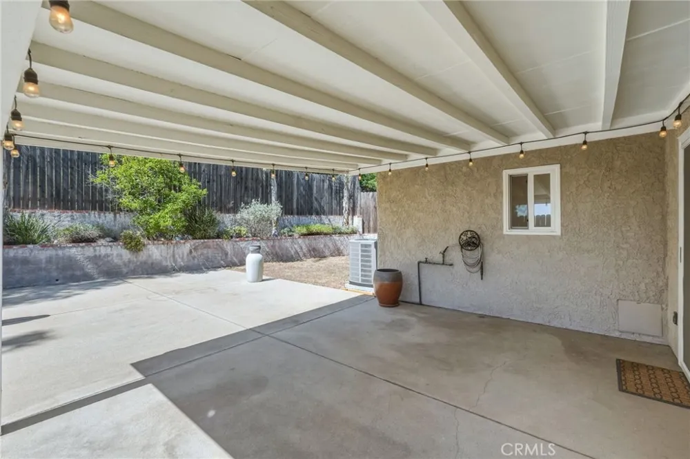 14015 Candlewood Sylmar, CA 91342
