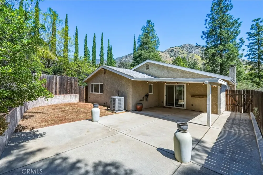 14015 Candlewood Sylmar, CA 91342