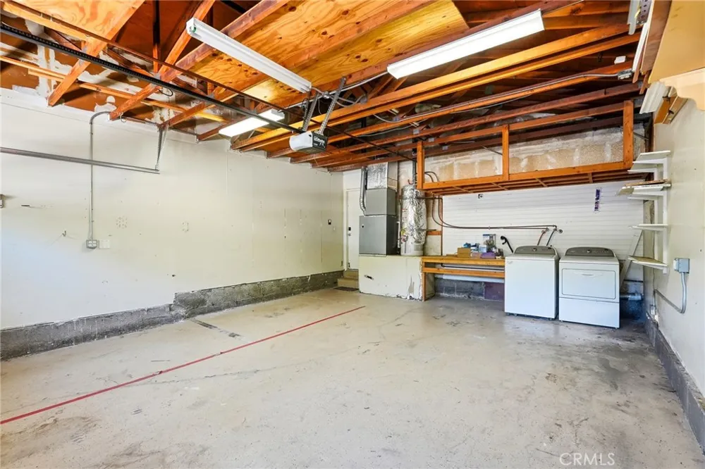 14015 Candlewood Sylmar, CA 91342