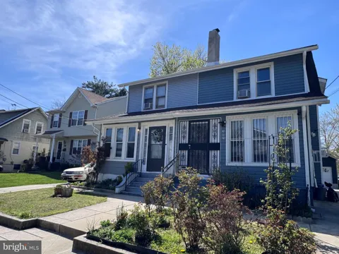 305 EVERGREEN AVENUE