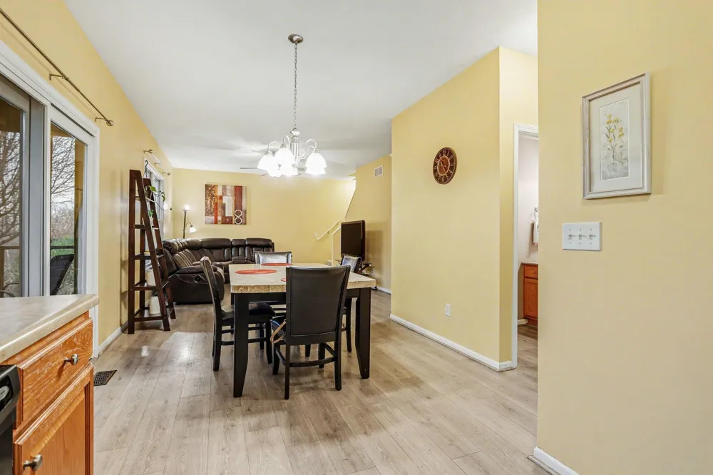 2233 Suncrest Breeze Berrien Springs, MI 49103