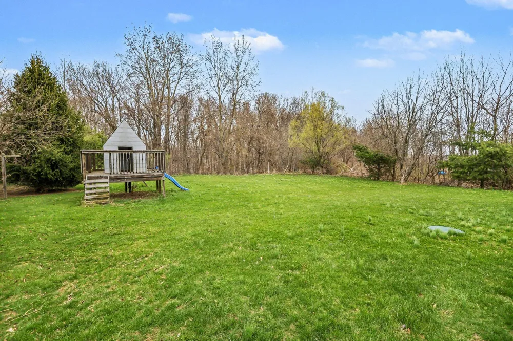 2233 Suncrest Breeze Berrien Springs, MI 49103