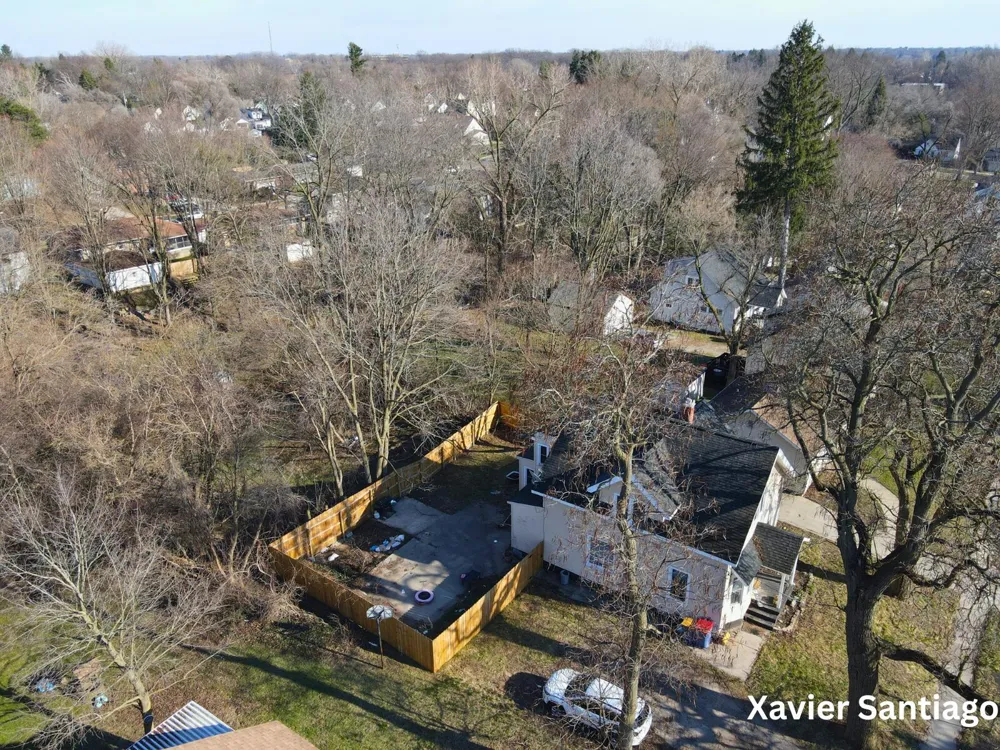 1128 Emerald Avenue NE Grand Rapids, MI 49503
