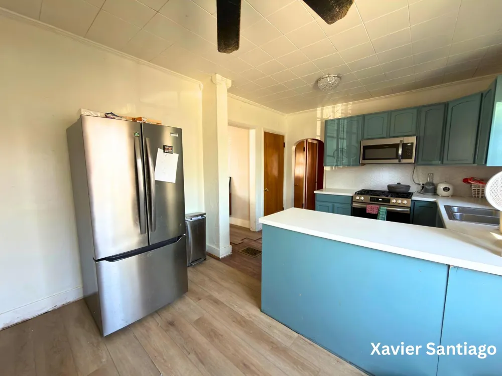 1128 Emerald Avenue NE Grand Rapids, MI 49503