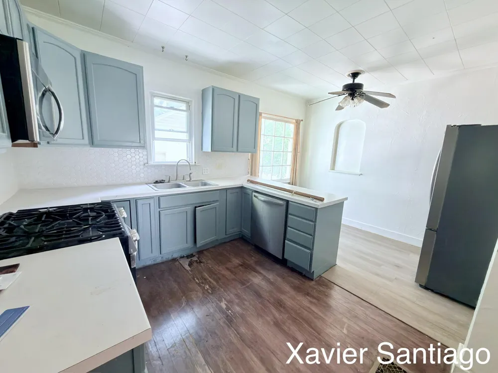 1128 Emerald Avenue NE Grand Rapids, MI 49503