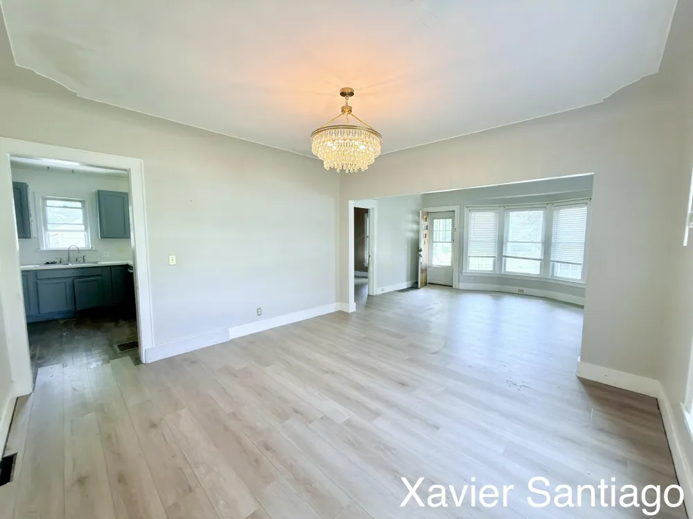 1128 Emerald Avenue NE Grand Rapids, MI 49503