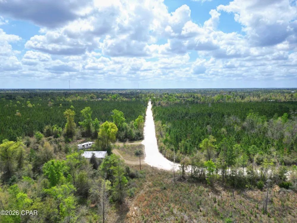 30 NW Melvin Road Clarksville, FL 32430
