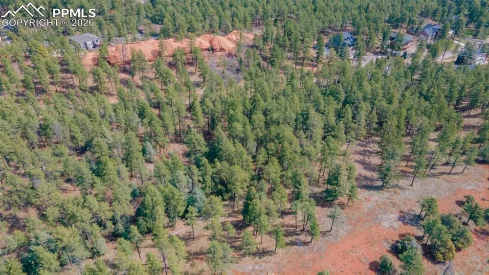 8257 Bannock Drive Larkspur, CO 80118