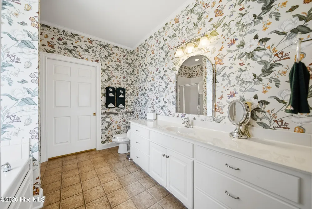 416 Huntington Woods Drive Lenoir, NC 28645