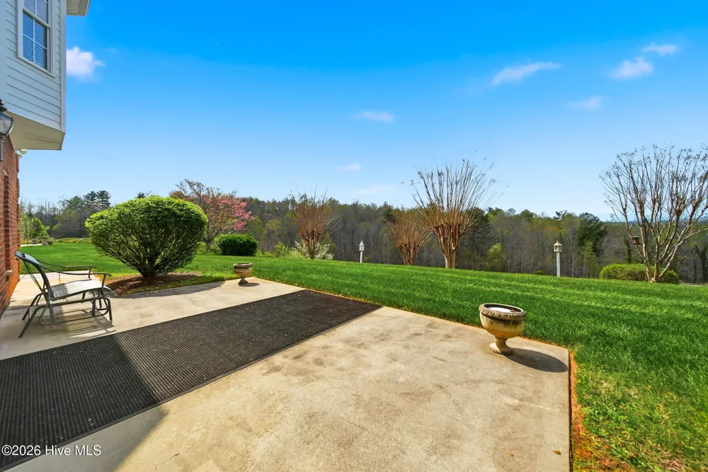 416 Huntington Woods Drive Lenoir, NC 28645