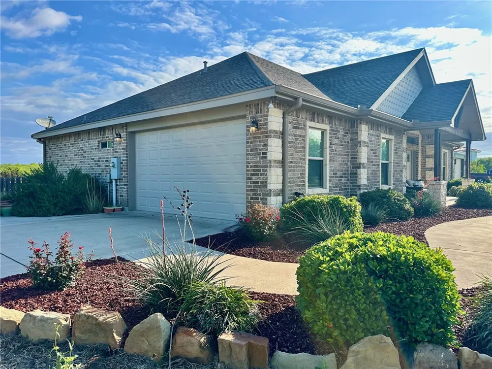 1234 Redfish Drive Riviera, TX 78379