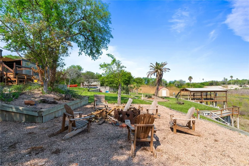 168 Cenesia Sandia, TX 78383