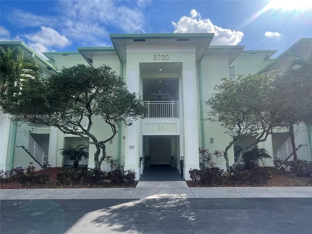 5300 NW 87th Ave #1103 Doral, FL 33178