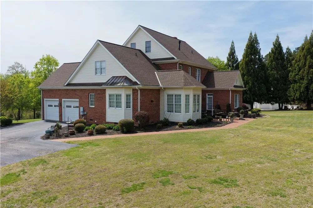 175 Shady Pond Road Providence, NC 27315