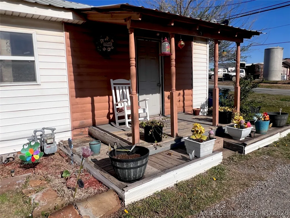 31 W 8th Street Kiowa, OK 74553