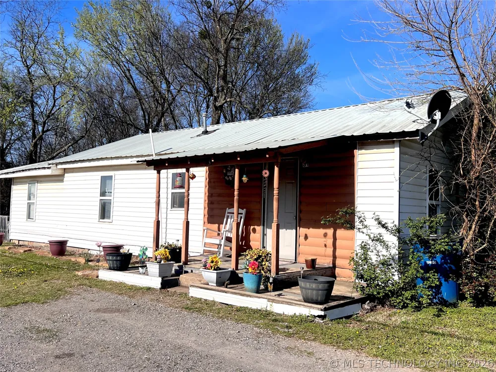 31 W 8th Street Kiowa, OK 74553