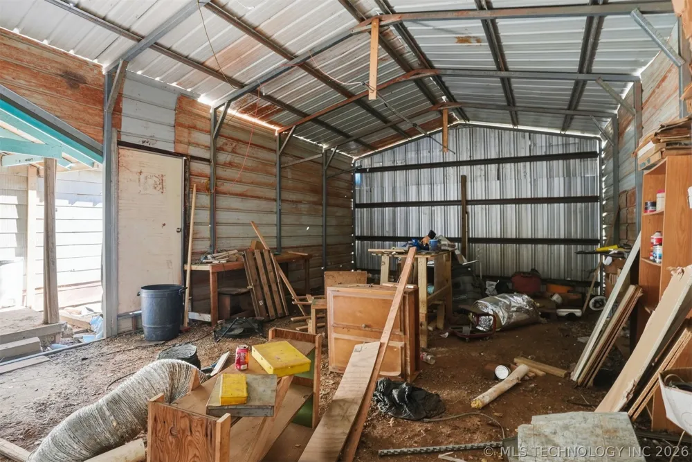 2131 Edgewood Circle Cushing, OK 74023