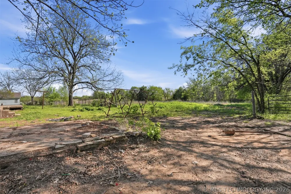 2131 Edgewood Circle Cushing, OK 74023