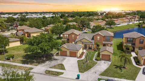 4555 Radiant Way #103