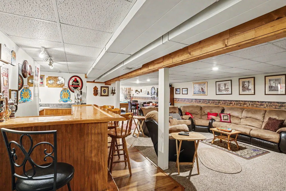 55019 Fisher Lake Road Park Township, MI 49093