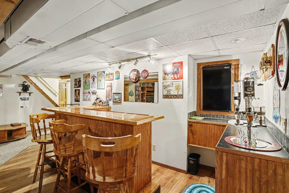 55019 Fisher Lake Road Park Township, MI 49093