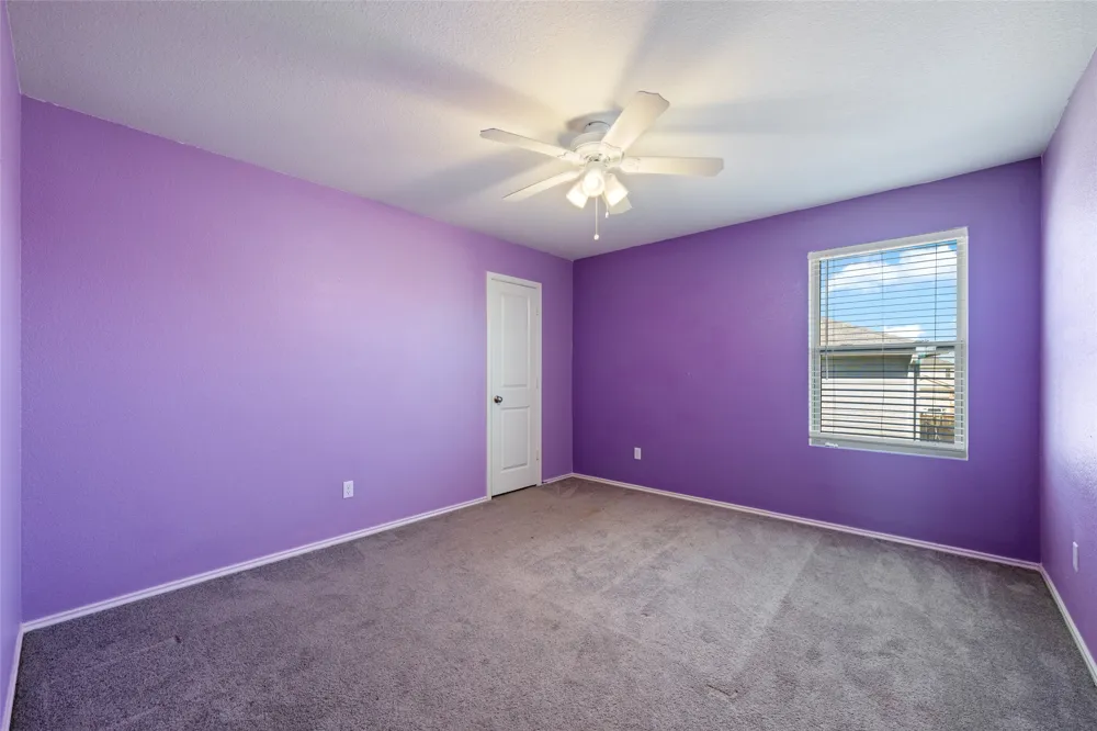 524 Circle Way #12F Jarrell, TX 76537