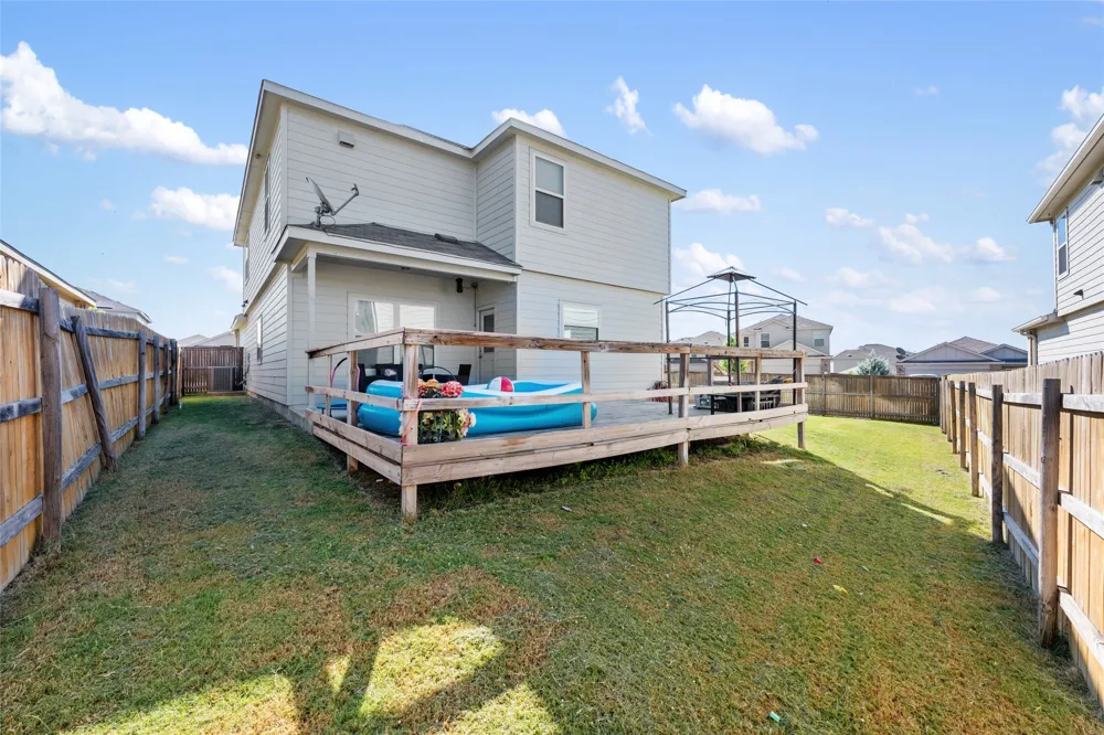 524 Circle Way #12F Jarrell, TX 76537