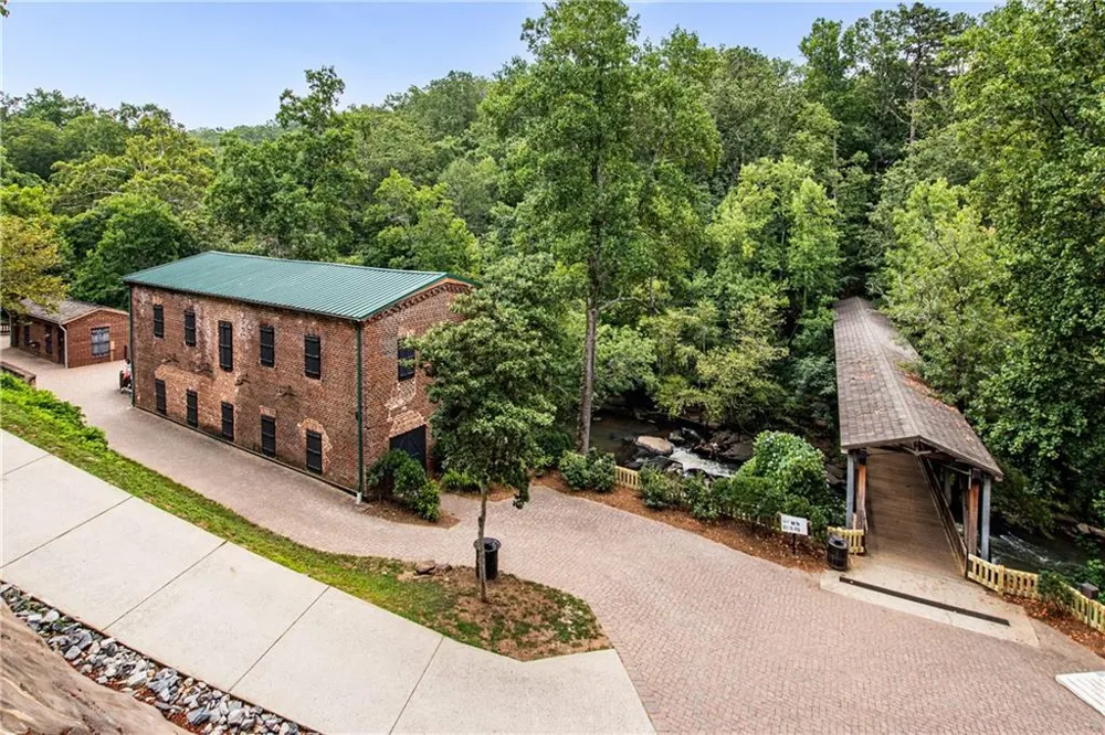 13550 Blakmaral Lane Milton, GA 30004