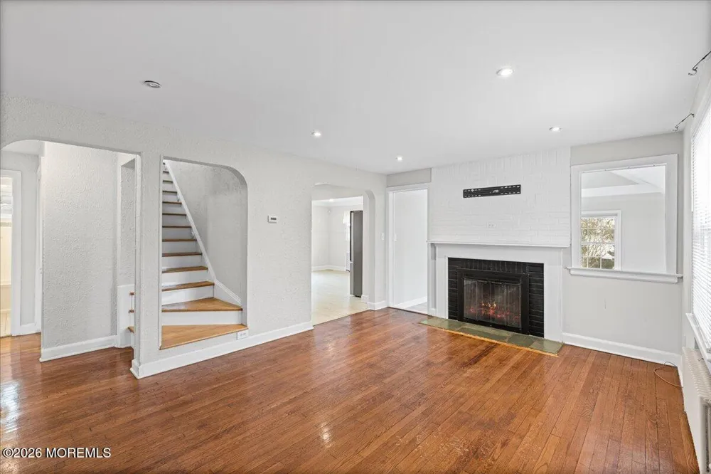 20 Weldon Road Matawan, NJ 07747