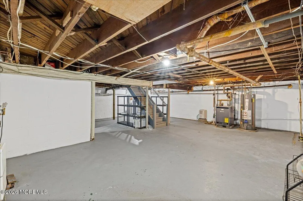 20 Weldon Road Matawan, NJ 07747