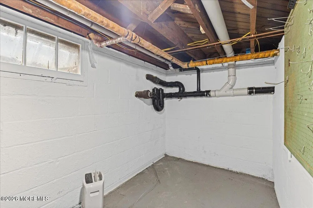 20 Weldon Road Matawan, NJ 07747